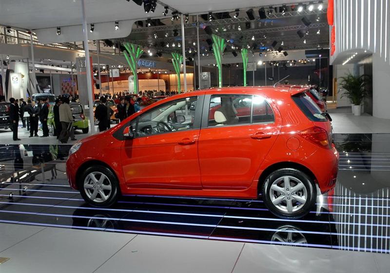 長(zhǎng)城汽車 凌傲 2010款 1.5 MT精英版