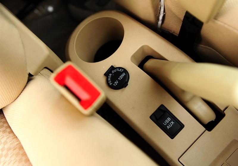 長城汽車 凌傲 2010款 1.5 MT精英版