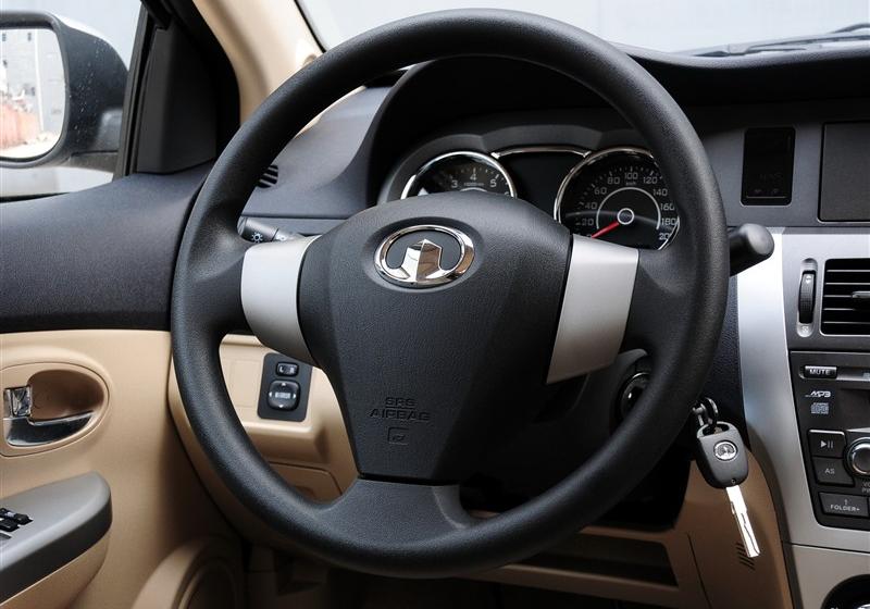 長(zhǎng)城汽車 騰翼C30 2012款 1.5 手動(dòng)舒適型