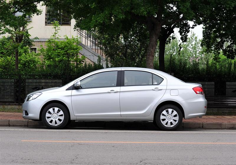 長(zhǎng)城汽車 騰翼C30 2010款 1.5 手動(dòng)舒適型