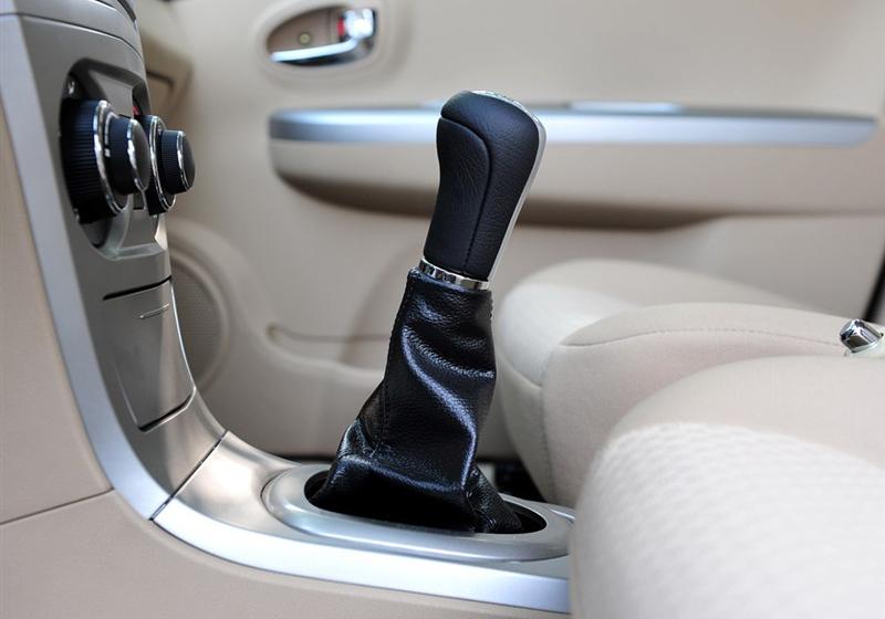 長(zhǎng)城汽車 騰翼C30 2010款 1.5 手動(dòng)舒適型