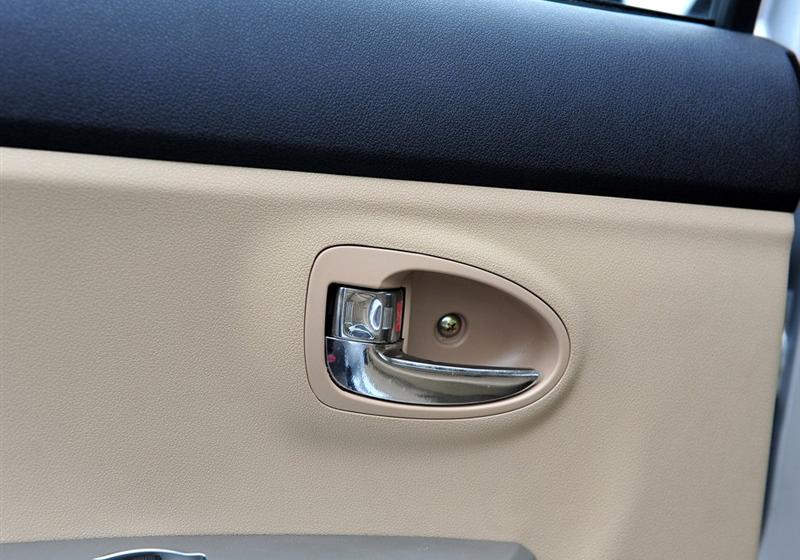 長城汽車 騰翼C30 2010款 1.5 手動豪華型