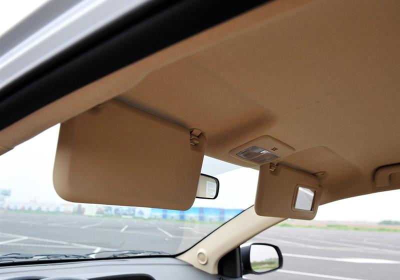 長(zhǎng)城汽車 騰翼C30 2010款 1.5 手動(dòng)豪華型