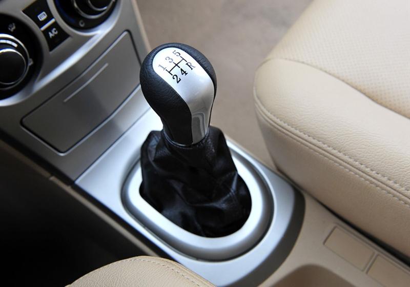 長城汽車 騰翼C30 2010款 1.5 手動豪華型