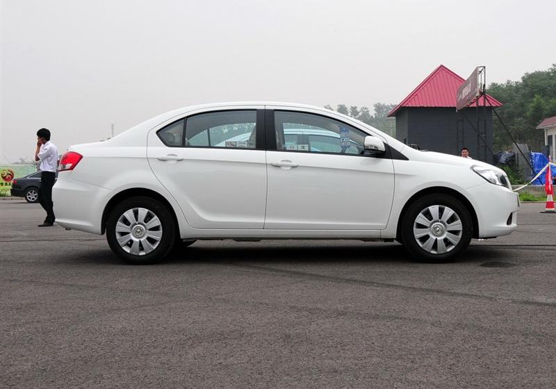 長城汽車 騰翼C30 2010款 1.5 手動豪華型