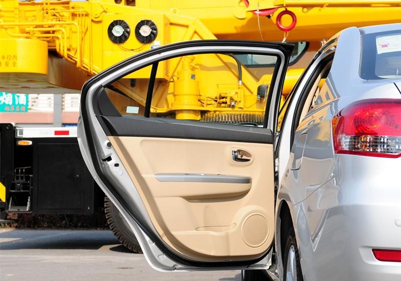 長城汽車 騰翼C30 2010款 1.5 CVT豪華型