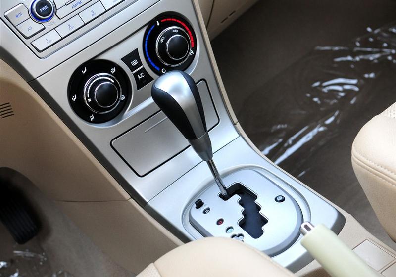 長城汽車 騰翼C30 2010款 1.5 CVT豪華型