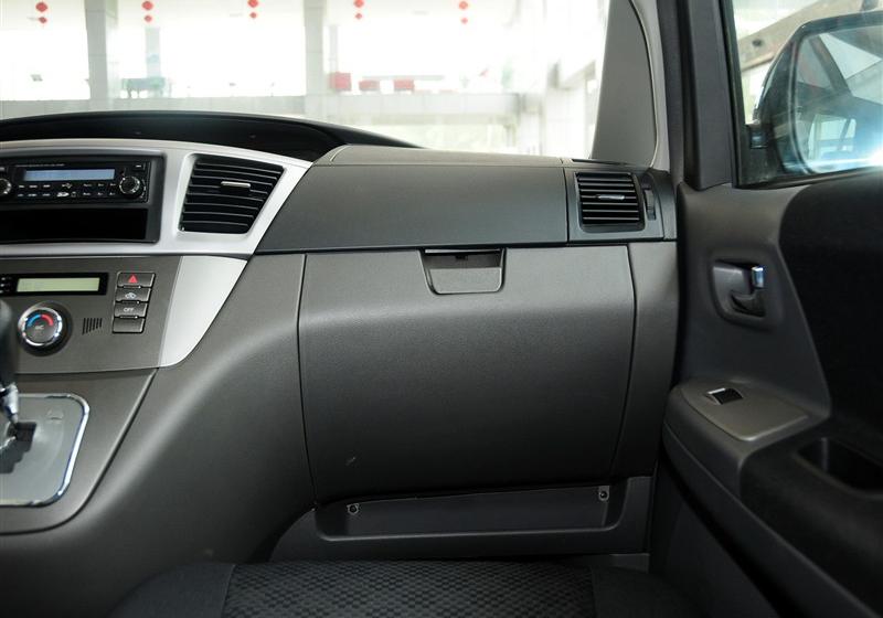 長城汽車 騰翼V80 2011款 2.0 自動標準型