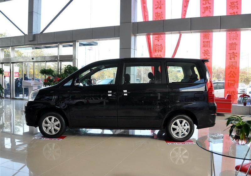 長城汽車 騰翼V80 2011款 2.0 手動舒適型