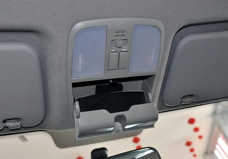 長城汽車 騰翼V80 2011款 2.0 手動舒適型