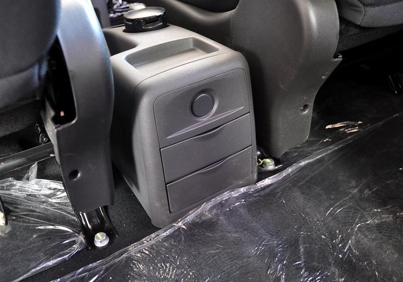 長(zhǎng)城汽車 騰翼V80 2011款 2.0 手動(dòng)舒適型