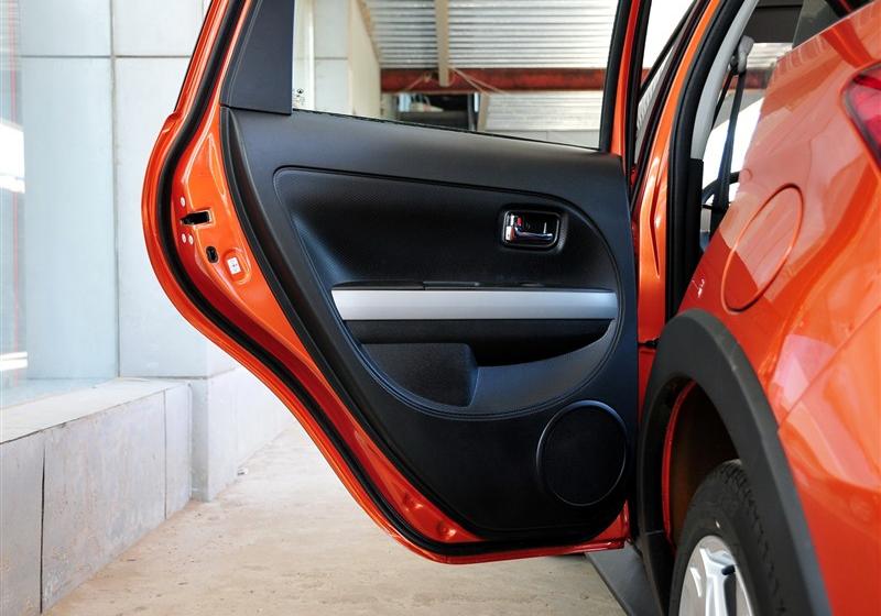 長城汽車 炫麗 2011款 CROSS 1.3L MT