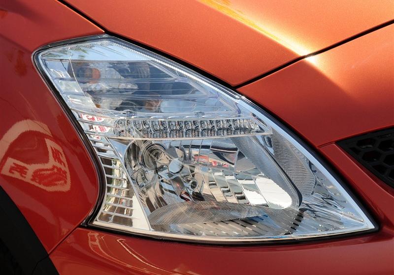 長(zhǎng)城汽車(chē) 炫麗 2011款 CROSS 1.3L MT