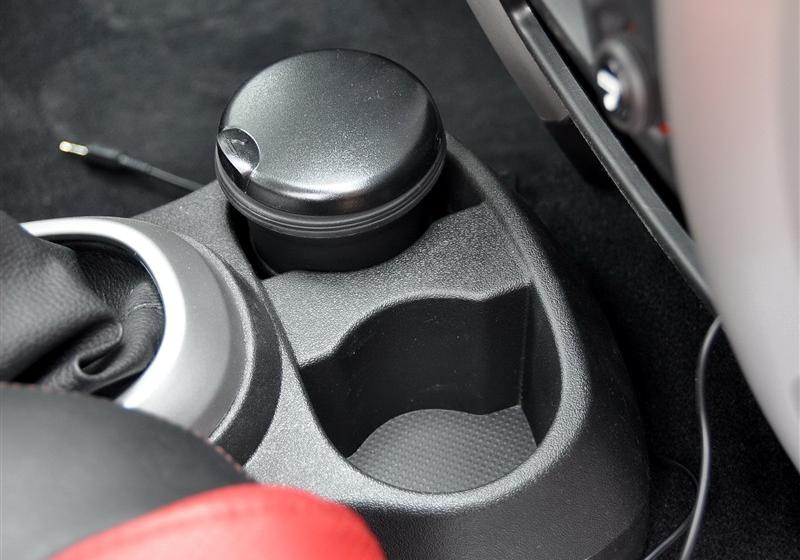 長(zhǎng)城汽車 炫麗 2011款 CROSS 1.5L MT