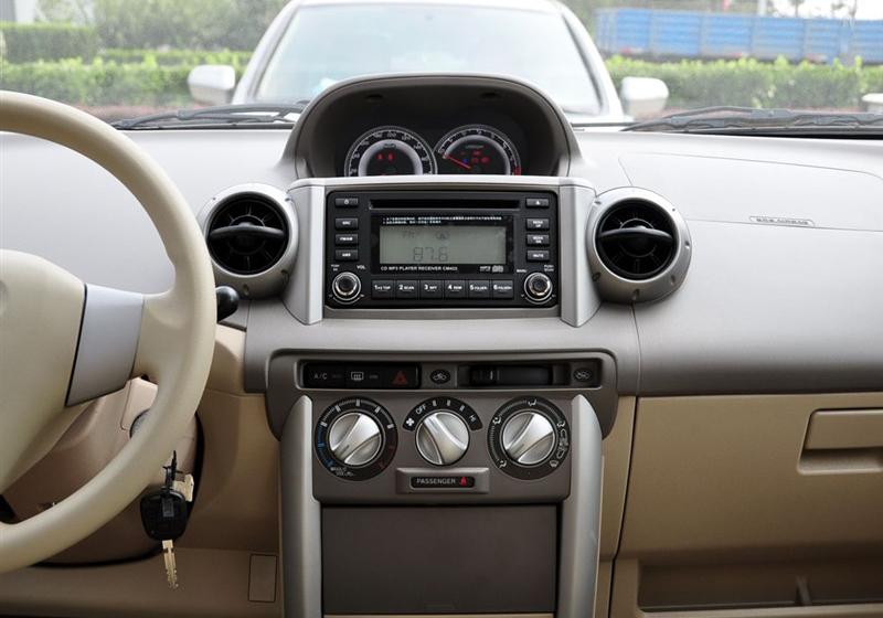 長(zhǎng)城汽車(chē) 炫麗 2009款 1.5L CVT 豪華型VVT