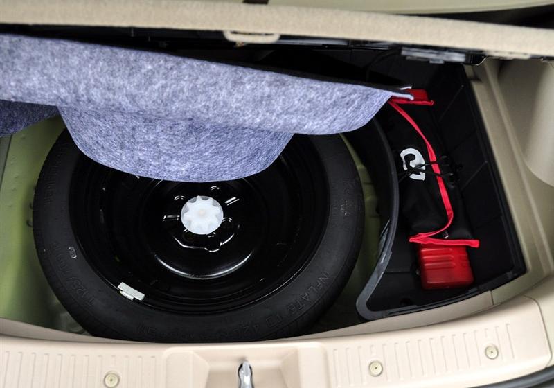 長(zhǎng)城汽車(chē) 炫麗 2009款 1.5L CVT 精英型VVT