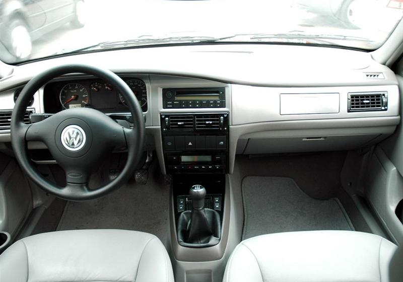 上海大眾 桑塔納志俊 2008款 1.8 MT 舒適型