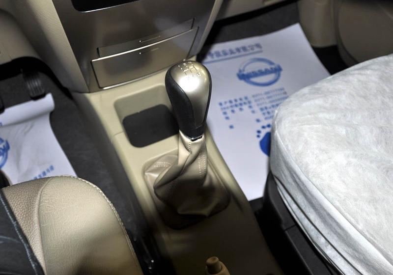 鄭州日產 御軒 2009款 2.0 豪華型