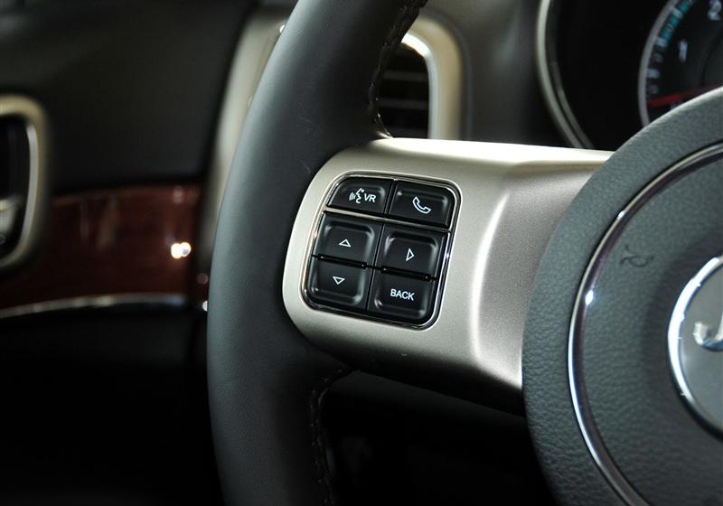 Jeep吉普 大切諾基(進口) 2011款 3.6 豪華版