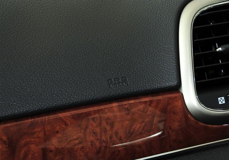 Jeep吉普 大切諾基(進(jìn)口) 2011款 3.6 豪華版