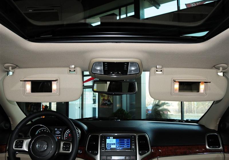 Jeep吉普 大切諾基(進口) 2011款 3.6 豪華導航版