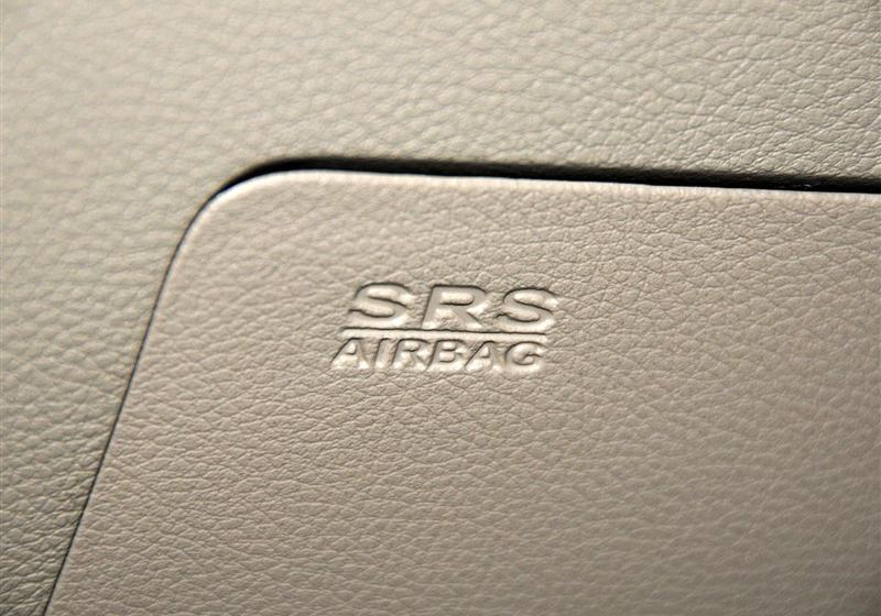 Jeep吉普 大切諾基(進(jìn)口) 2011款 3.6 豪華導(dǎo)航版