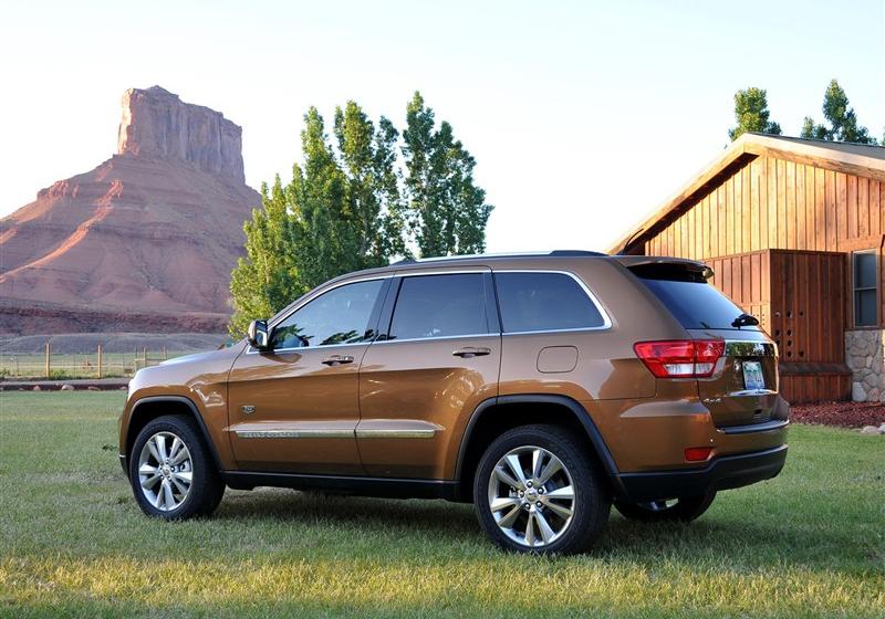 Jeep吉普 大切諾基(進(jìn)口) 2011款 3.6 70周年限量版