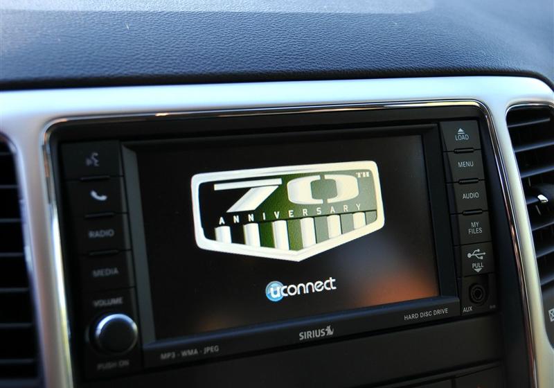 Jeep吉普 大切諾基(進(jìn)口) 2011款 3.6 70周年限量版