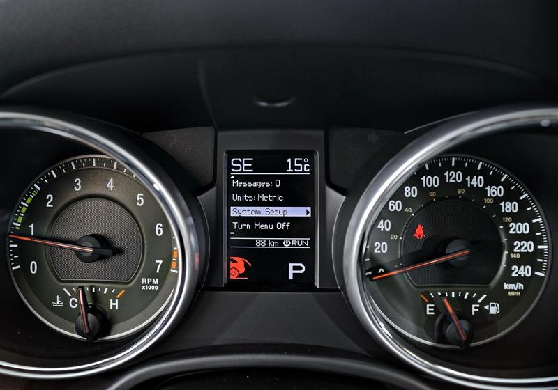 Jeep吉普 大切諾基(進(jìn)口) 2011款 3.6 70周年限量版