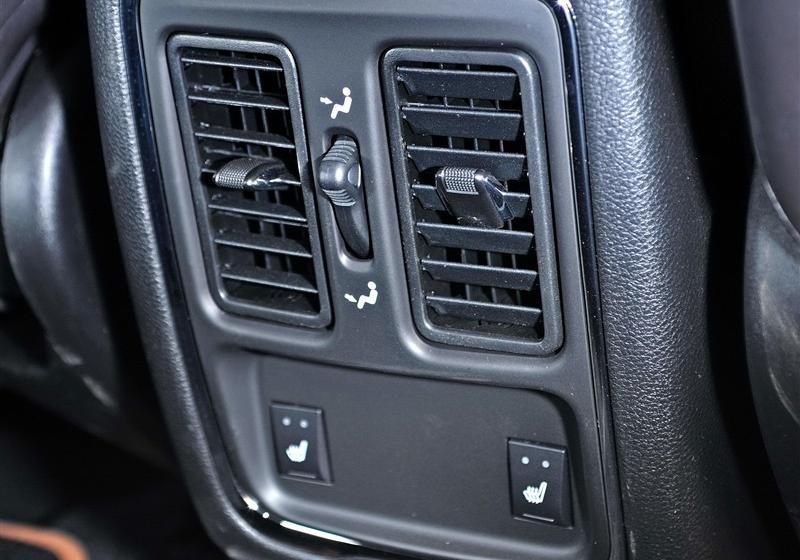 Jeep吉普 大切諾基(進(jìn)口) 2011款 3.6 70周年限量版