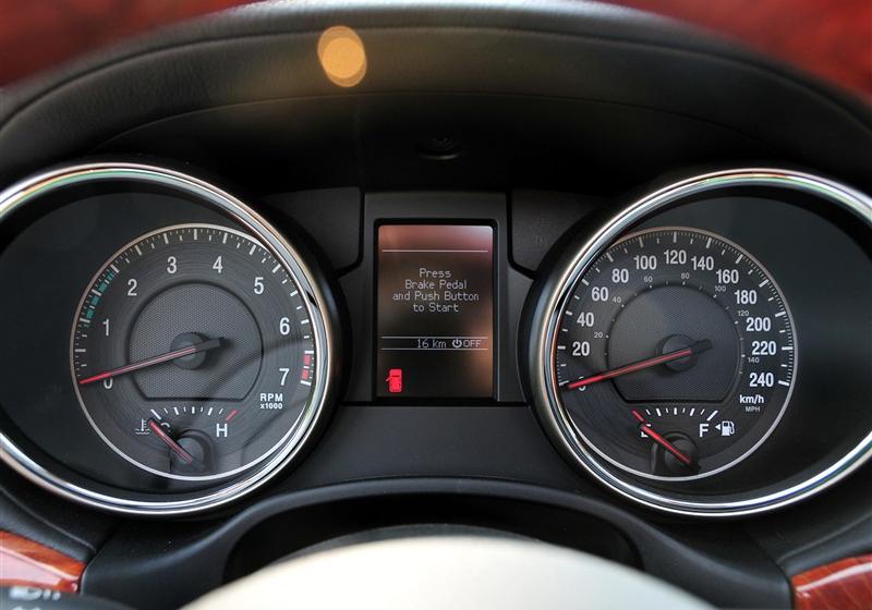 Jeep吉普 大切諾基(進(jìn)口) 2011款 3.6 旗艦版