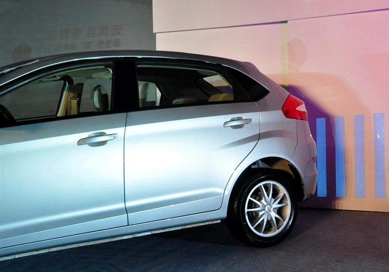 奇瑞汽車 風(fēng)云2 2010款 1.5 兩廂 實(shí)力型