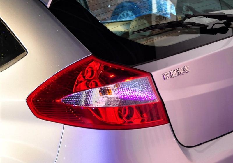 奇瑞汽車 風(fēng)云2 2010款 1.5 兩廂 實(shí)力型