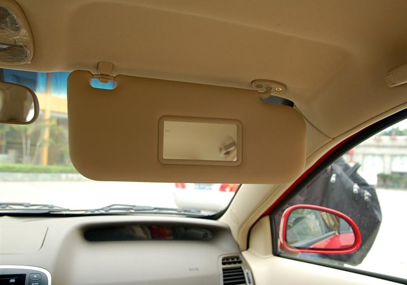 奇瑞汽車(chē) 風(fēng)云2 2010款 1.5 兩廂 進(jìn)取型