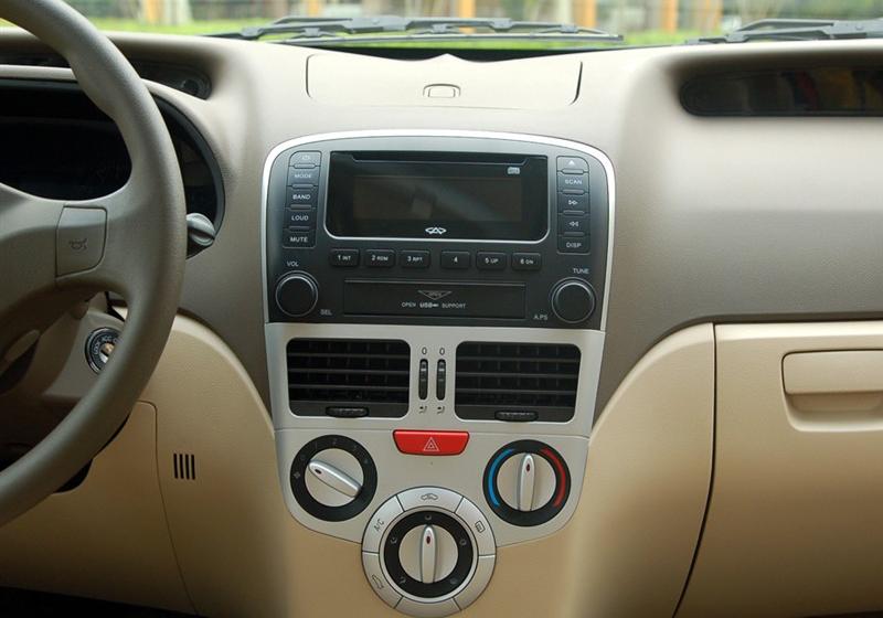 奇瑞汽車 風云2 2010款 1.5 兩廂 進取型