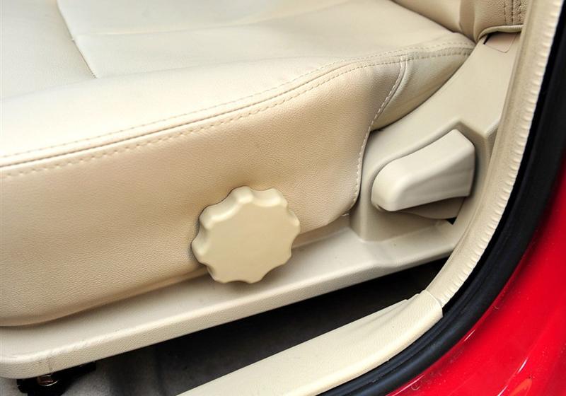 奇瑞汽車 風云2 2010款 1.5 兩廂 豪華型