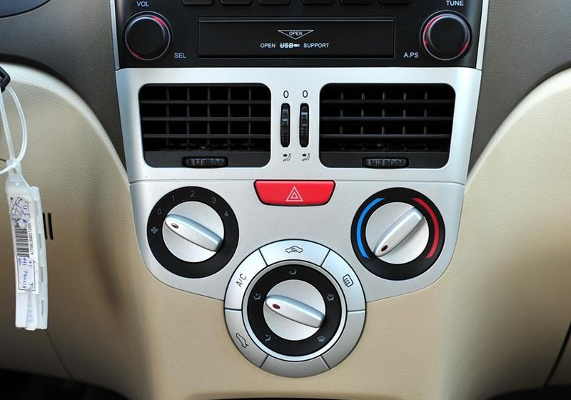 奇瑞汽車 風云2 2010款 1.5 兩廂 豪華型