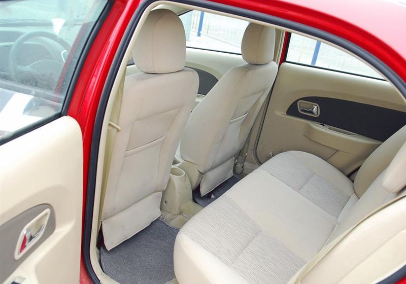 奇瑞汽車 風(fēng)云2 2010款 1.5 進(jìn)取型