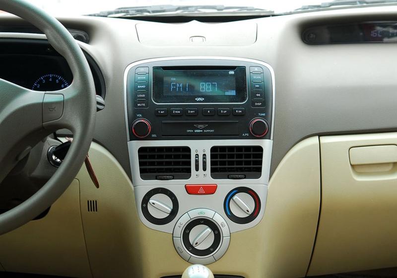 奇瑞汽車 風云2 2010款 1.5 進取型