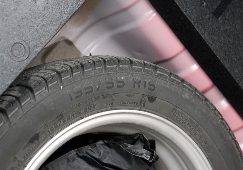 奇瑞汽車 風(fēng)云2 2010款 1.5 進(jìn)取型