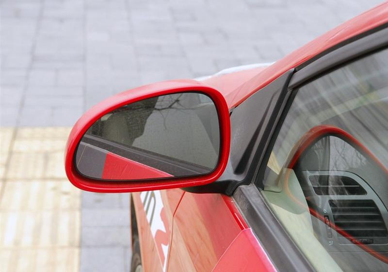 奇瑞汽車 風(fēng)云2 2010款 1.5 進取型