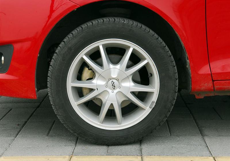 奇瑞汽車 風云2 2010款 1.5 進取型