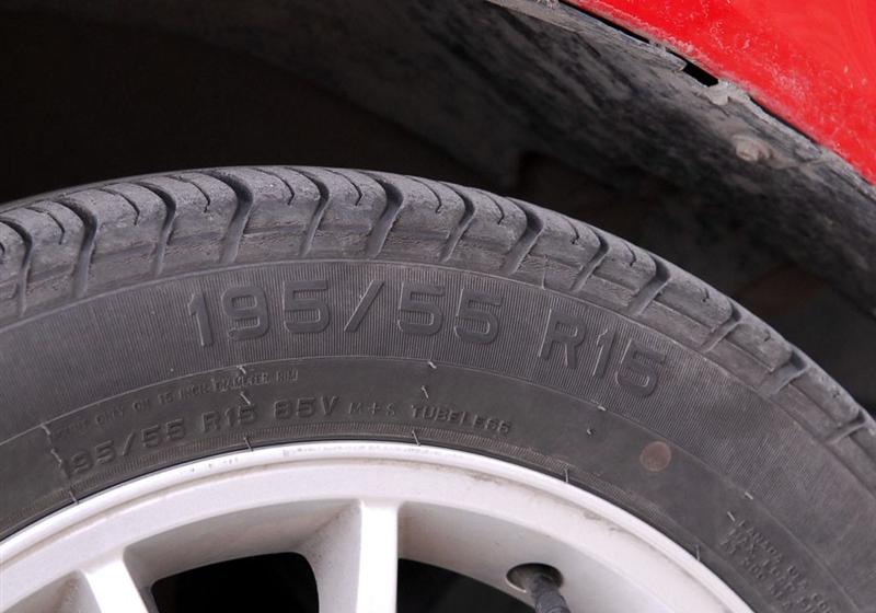 奇瑞汽車 風(fēng)云2 2010款 1.5 進(jìn)取型