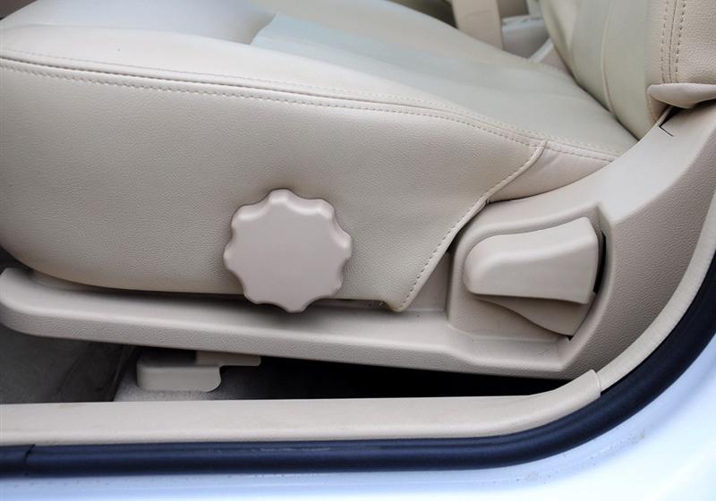 奇瑞汽車 風(fēng)云2 2010款 1.5 豪華型