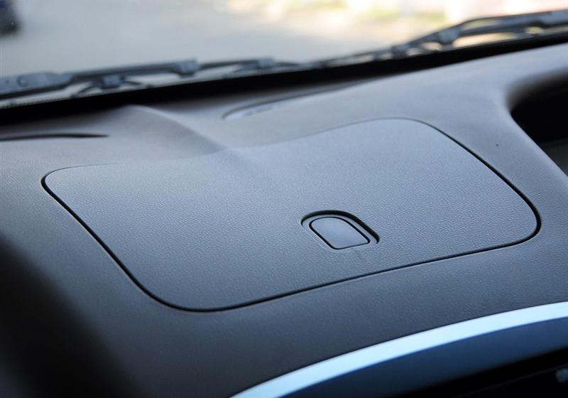 奇瑞汽車(chē) 風(fēng)云2 2010款 1.5 豪華型