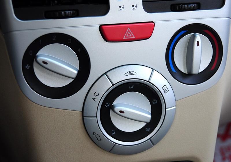 奇瑞汽車 風(fēng)云2 2010款 1.5 豪華型