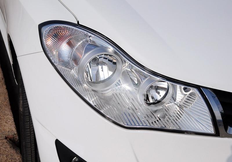 奇瑞汽車 風(fēng)云2 2010款 1.5 豪華型