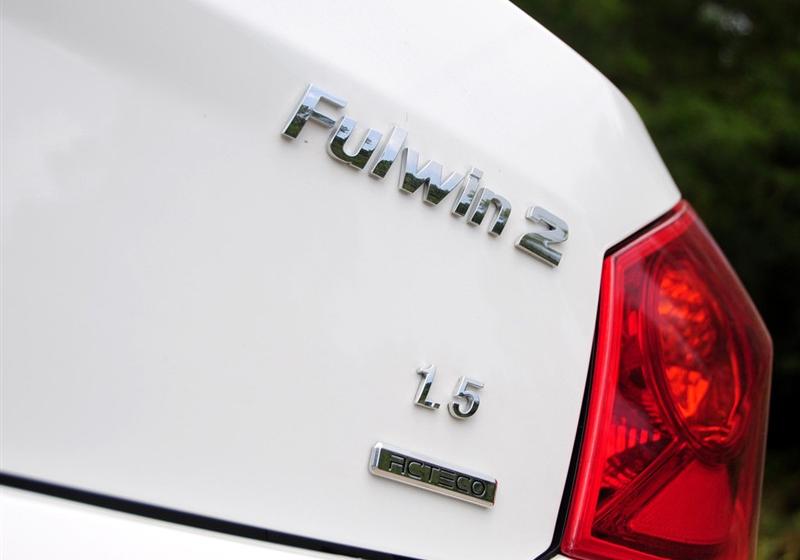 奇瑞汽車 風(fēng)云2 2010款 1.5 豪華型