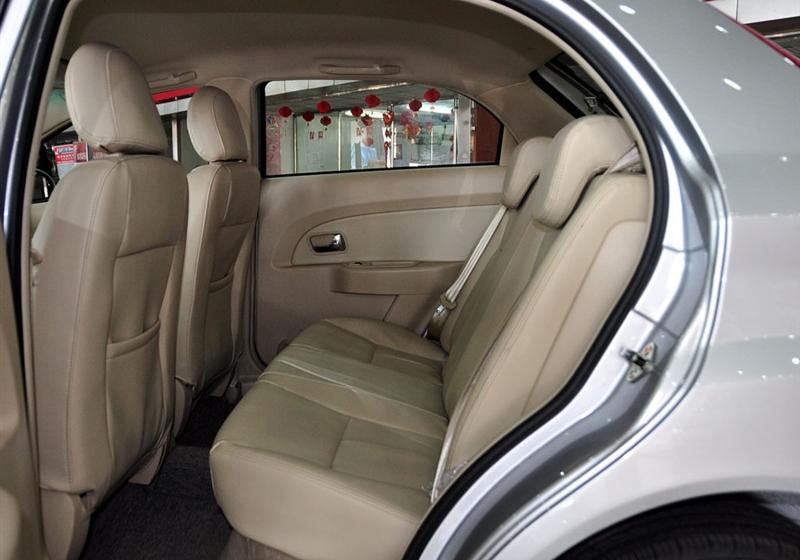 奇瑞汽車 風云2 2010款 1.5 尊貴型