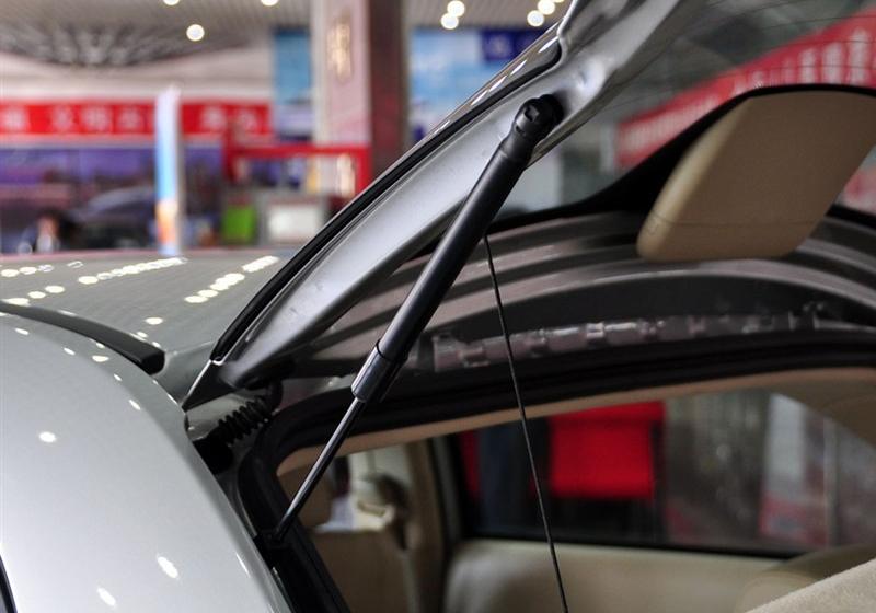 奇瑞汽車 風云2 2010款 1.5 尊貴型